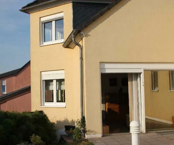 Feyen In شقة ترير